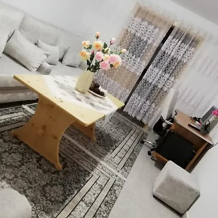 Romance Apartments Daire Tiran