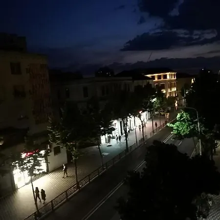 Romance Apartments *