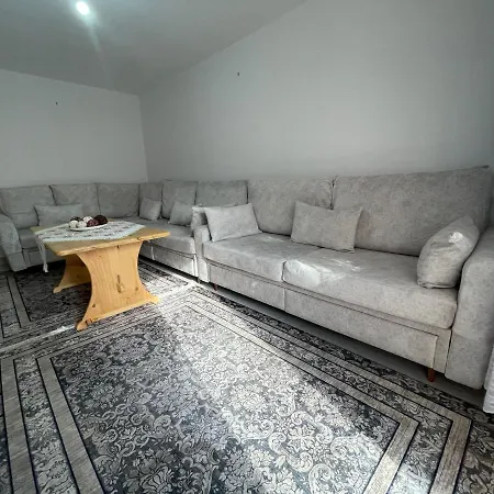 Romance Apartments Daire Tiran